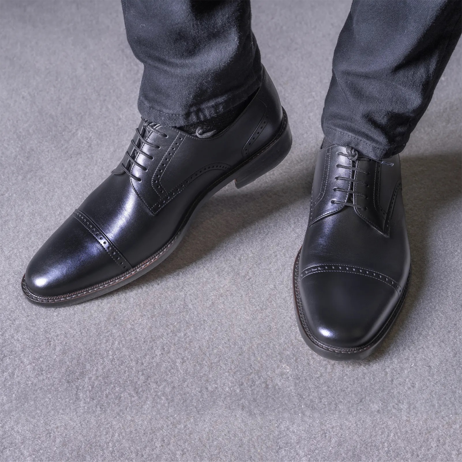 کفش اسپرت کلاسیک چرم طبیعی مردانه
